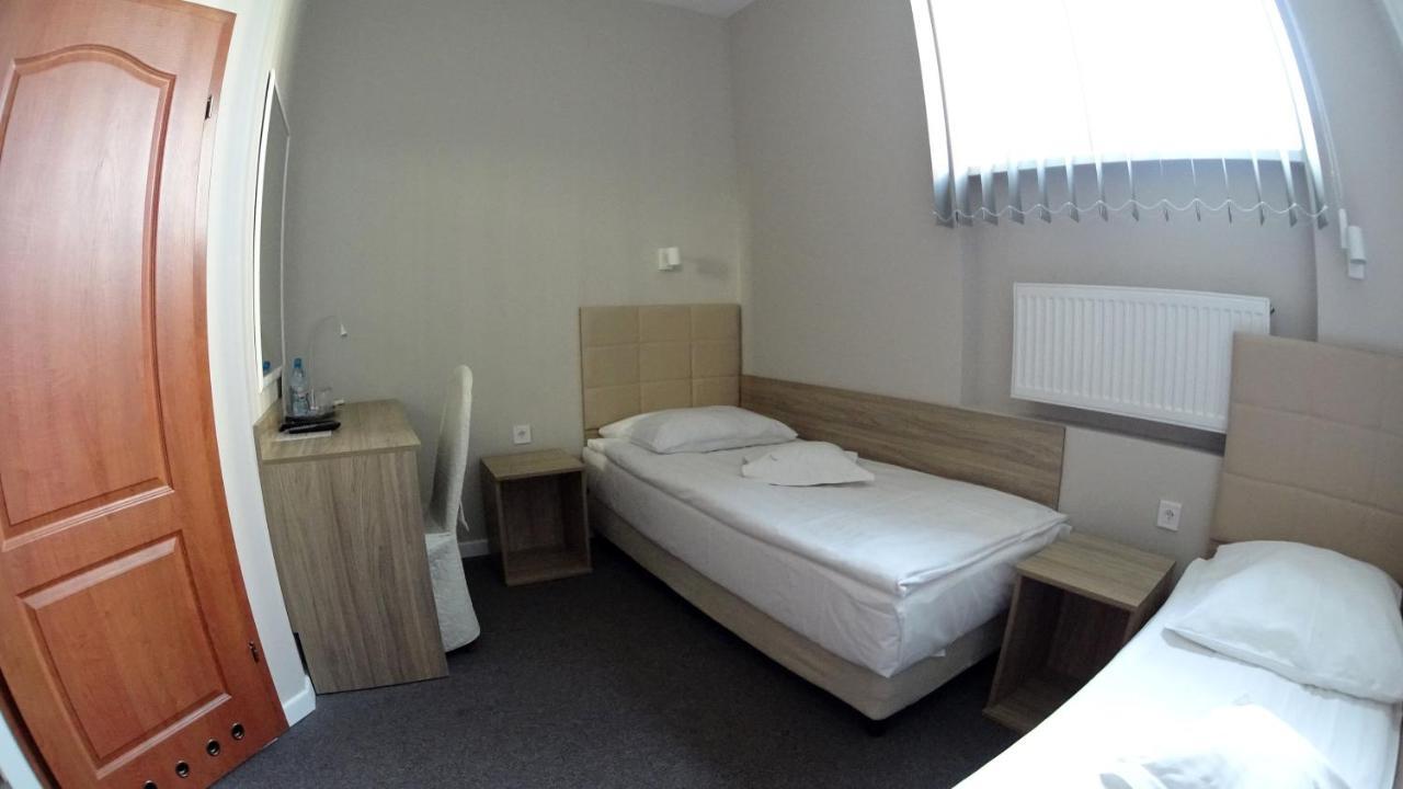 Hotel Astra Dąbrowa Górnicza Eksteriør billede